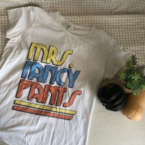  2/$15  Fancy Pants Tee • L